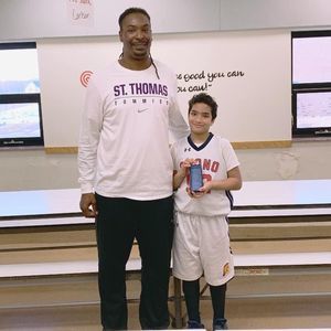 Meet your Posher, Lawrence